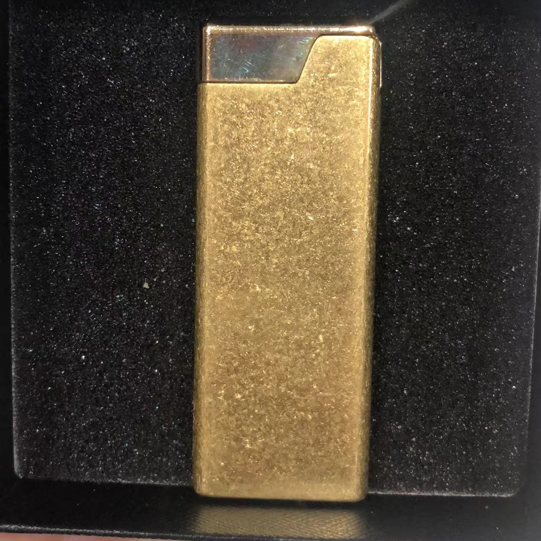 Z577原铜滚花打火机QB