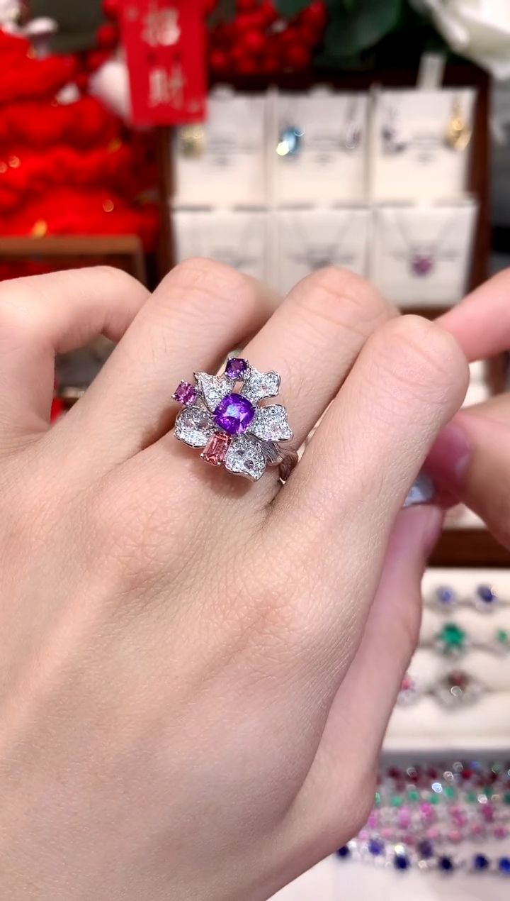 【闪购商品】彩色蓝宝石戒指18K金镶嵌1.21ct/天然宝石/七天无理由1