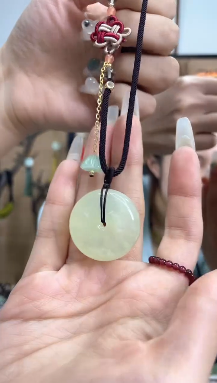 【闪购商品】岫玉吊坠未镶嵌多样性发货其中发一