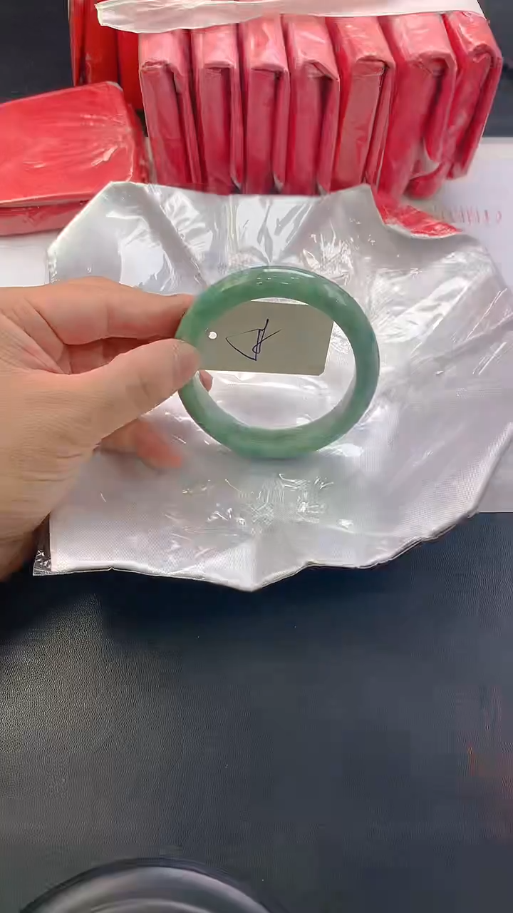 未镶嵌手镯翡翠211