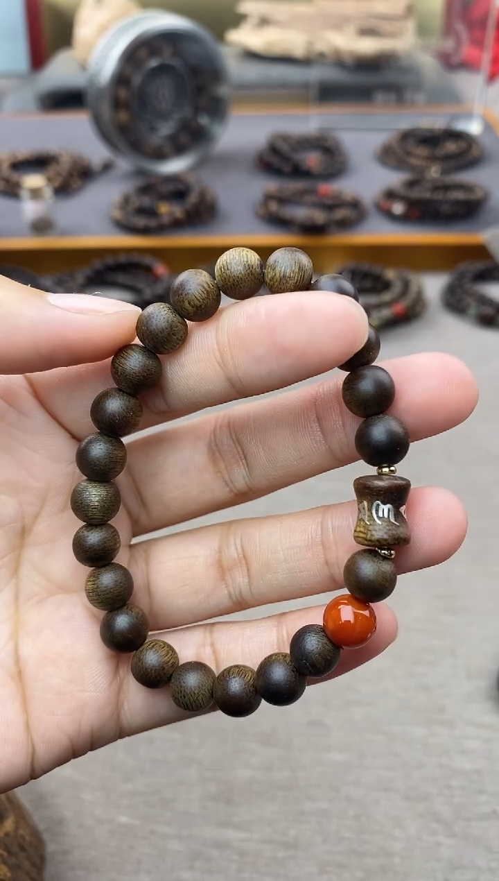 【闪购商品】沉香手串芽庄白棋08＋富森竹节六字镶嵌沉水