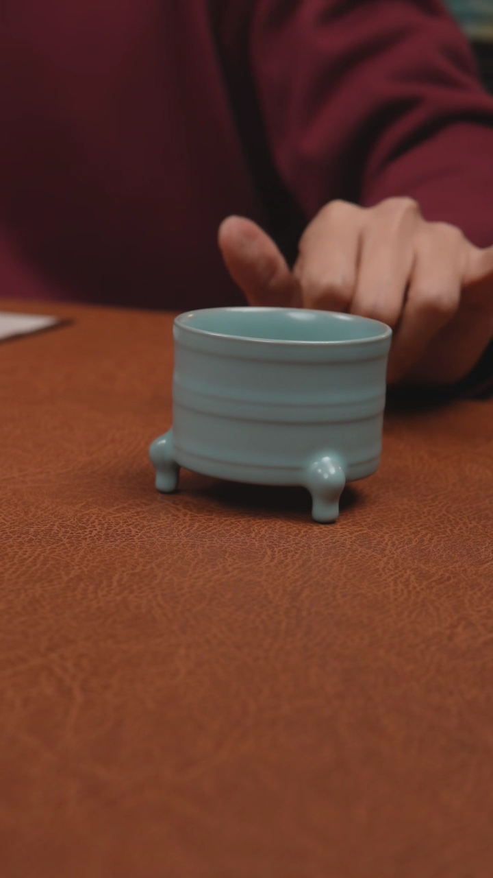 【闪购商品】杯汝州原产地原矿釉仿古支钉三足炫纹杯