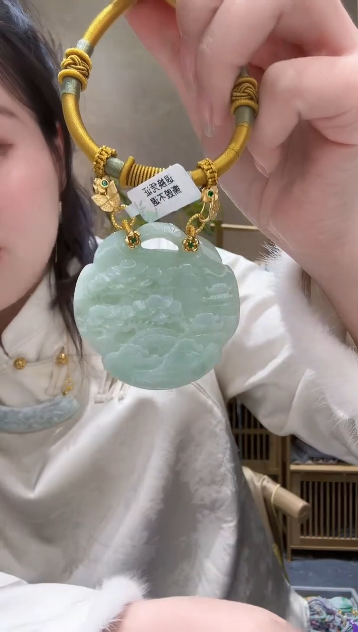 【闪购商品】翡翠颈饰未镶嵌吊坠