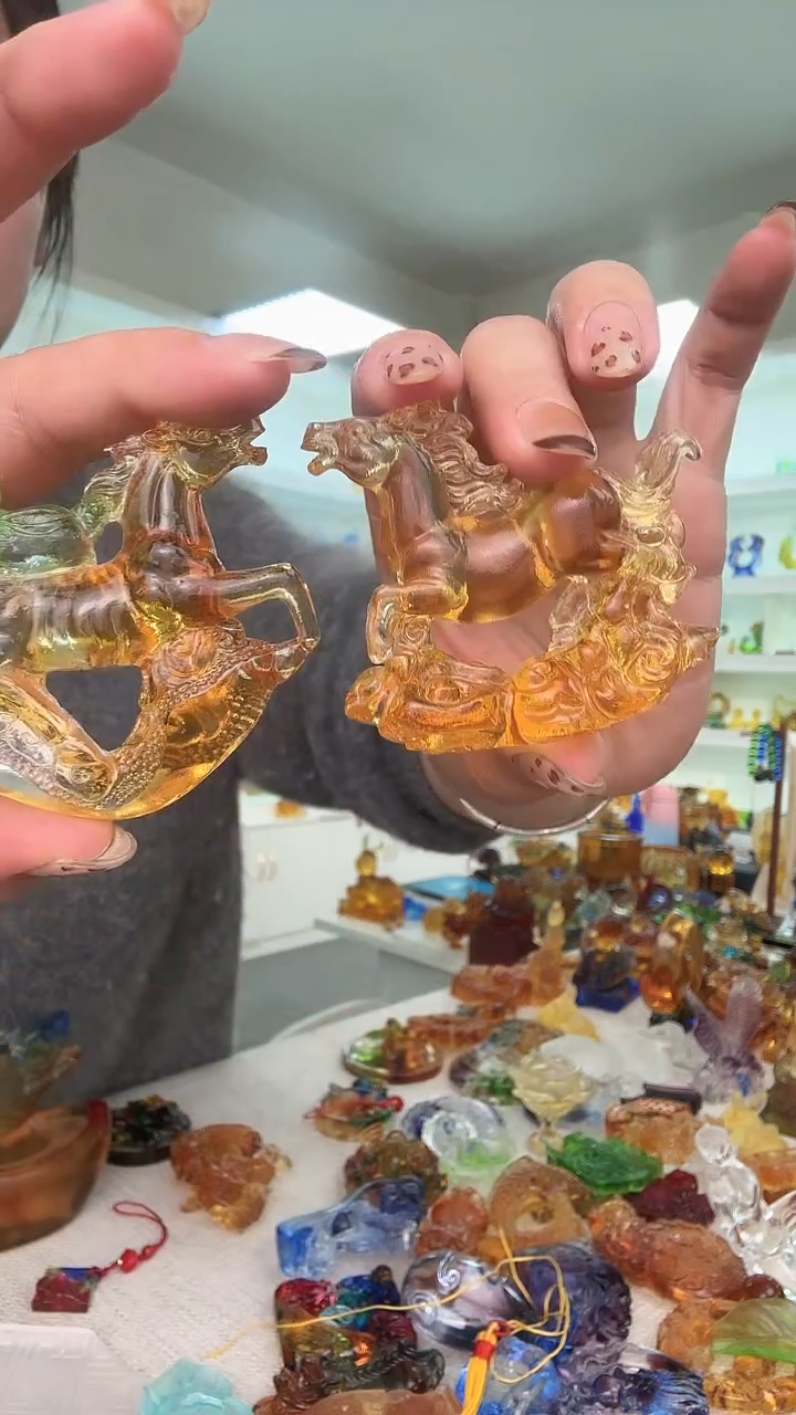 手工艺品琉璃百财马+祥云马