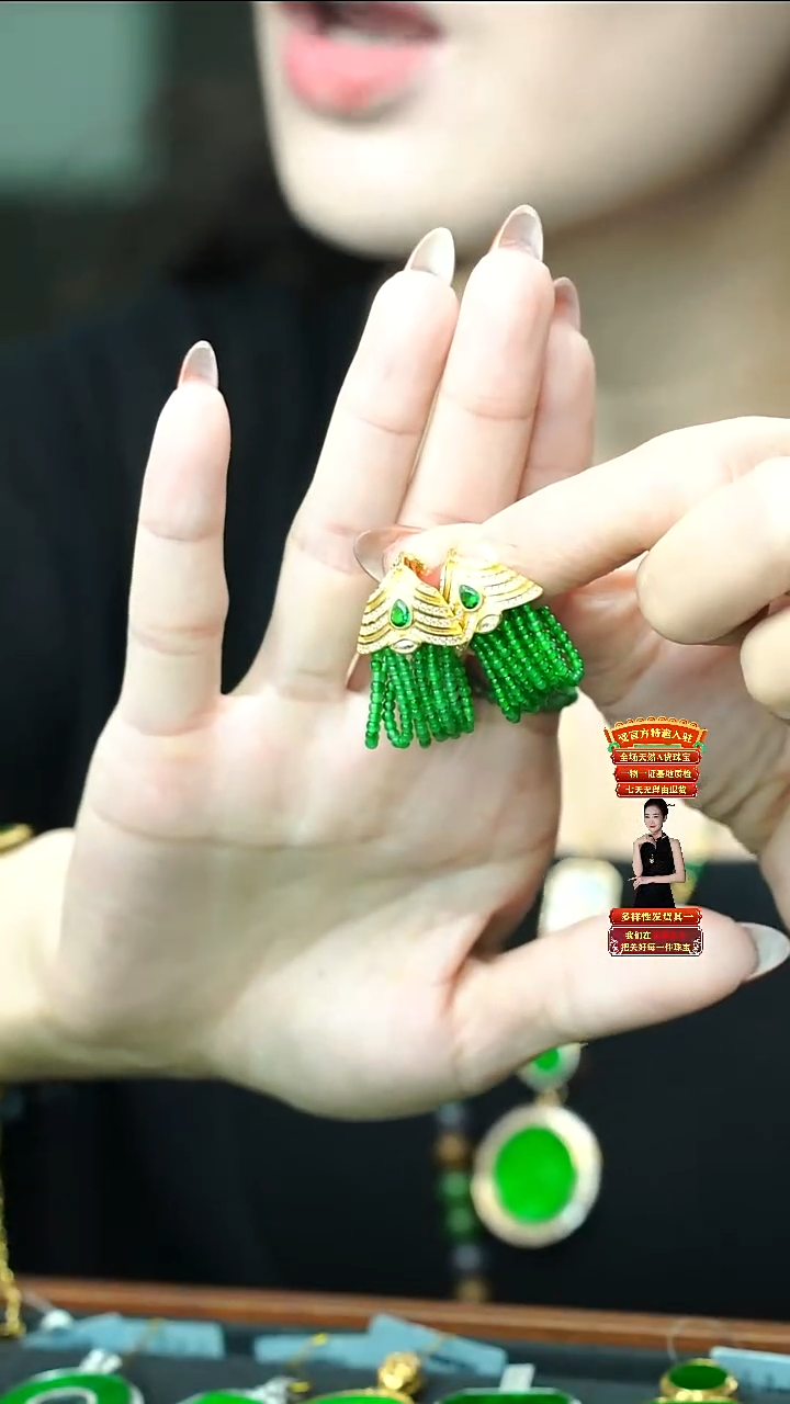 银S925镶嵌翡翠耳饰天然翡翠a货