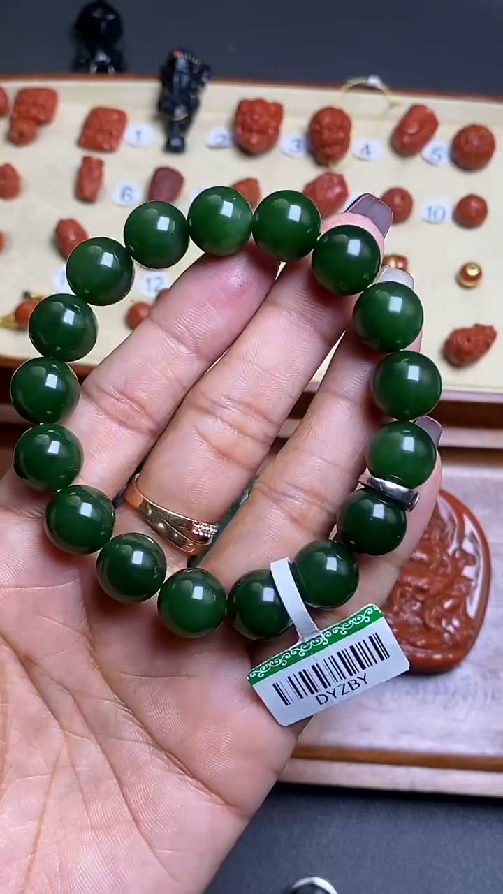 【闪购商品】南红玛瑙颈饰未镶嵌1