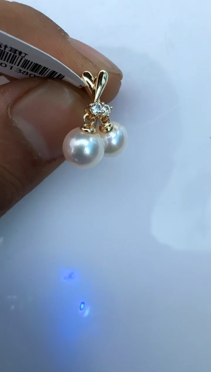 【闪购商品】海水珍珠耳饰银S925镶嵌耳钉