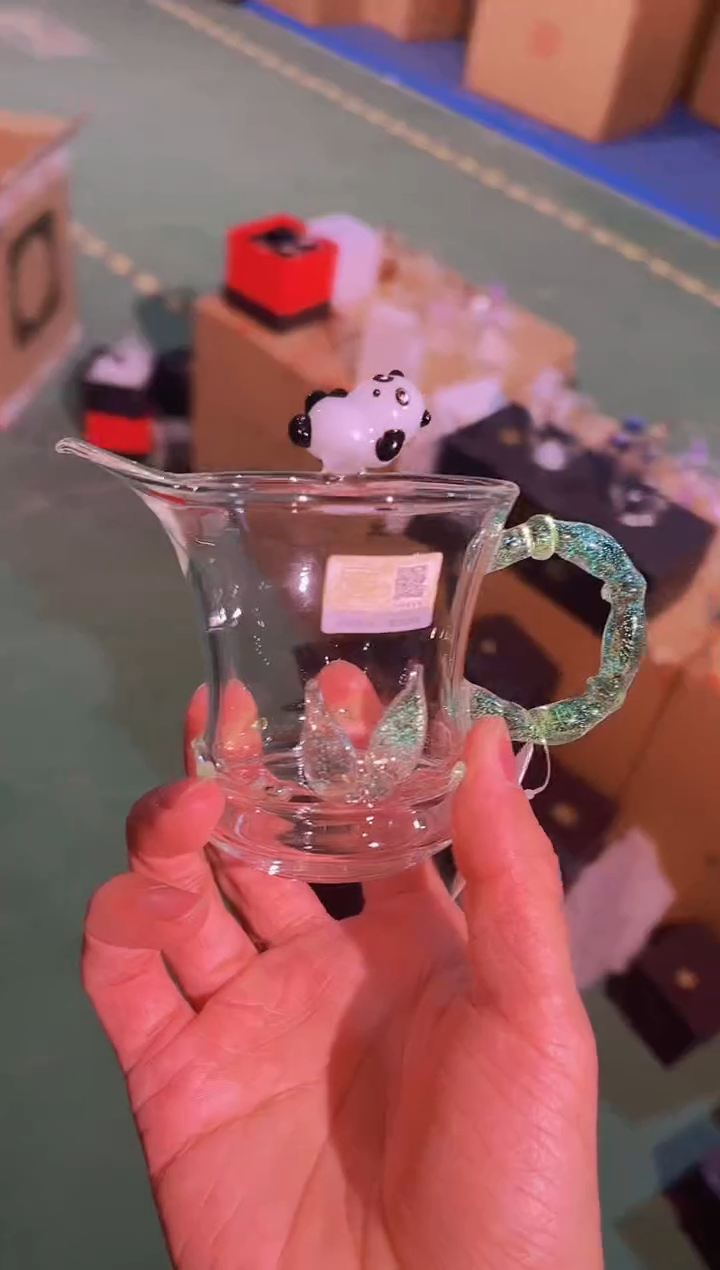 【闪购商品】熊猫公道晶焱金标