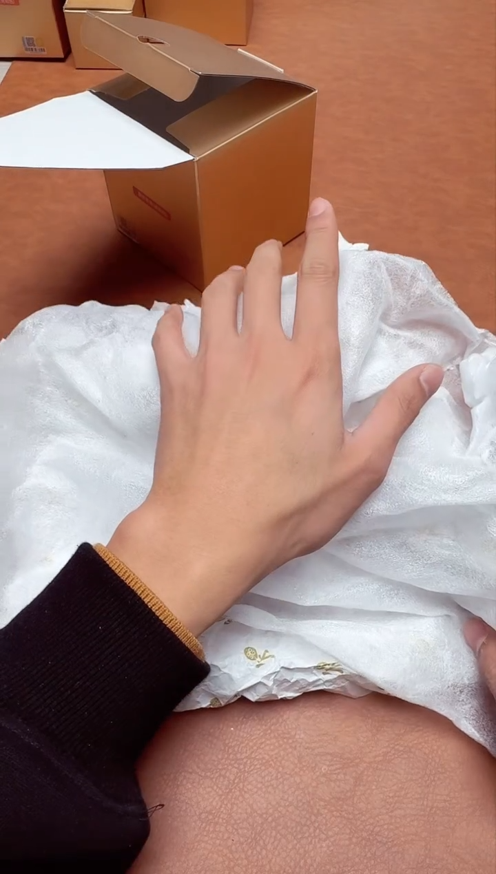 【闪购商品】禾器#蔓妍茶海琥珀