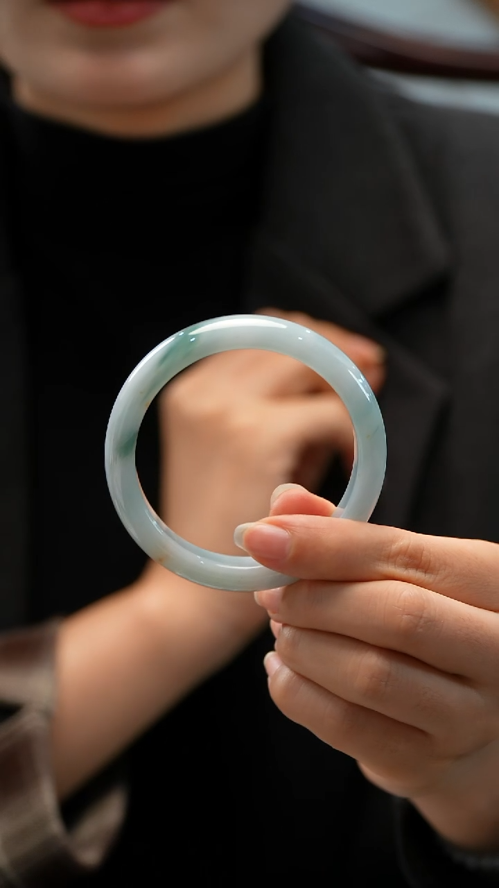 未镶嵌手镯翡翠77号