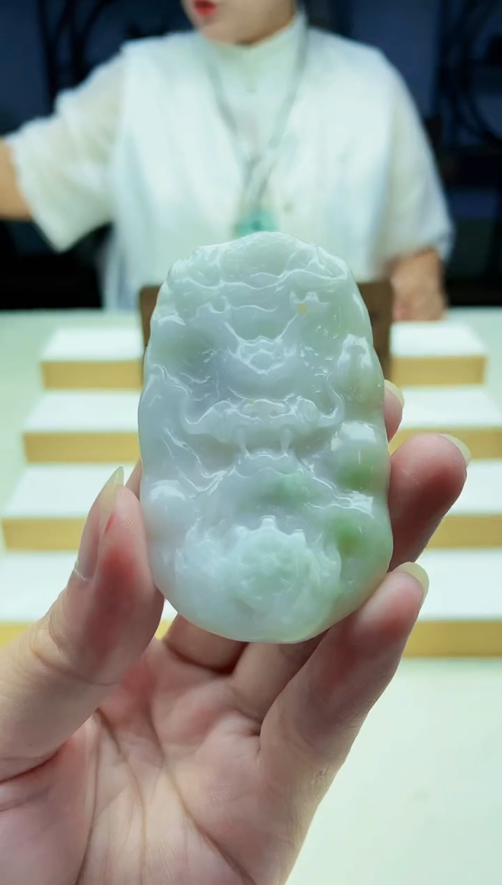 颈饰未镶嵌翡翠09010204