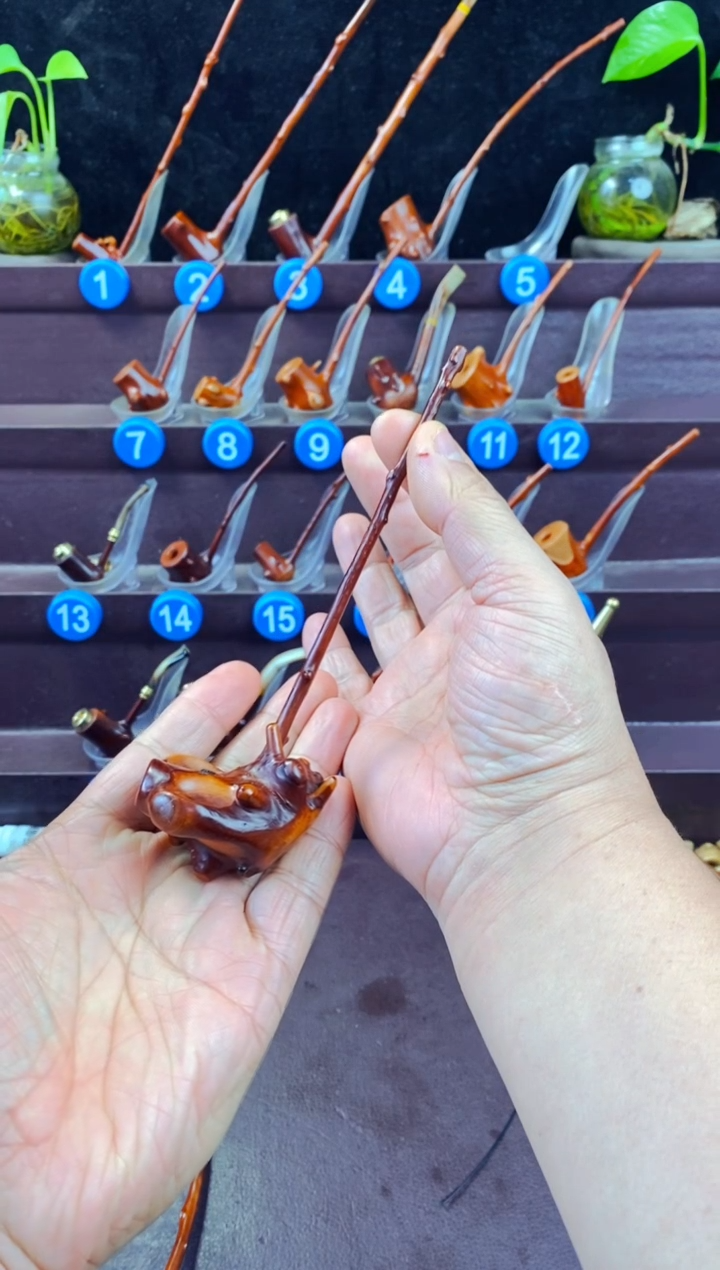 木李****哥檬子木的精品小斗