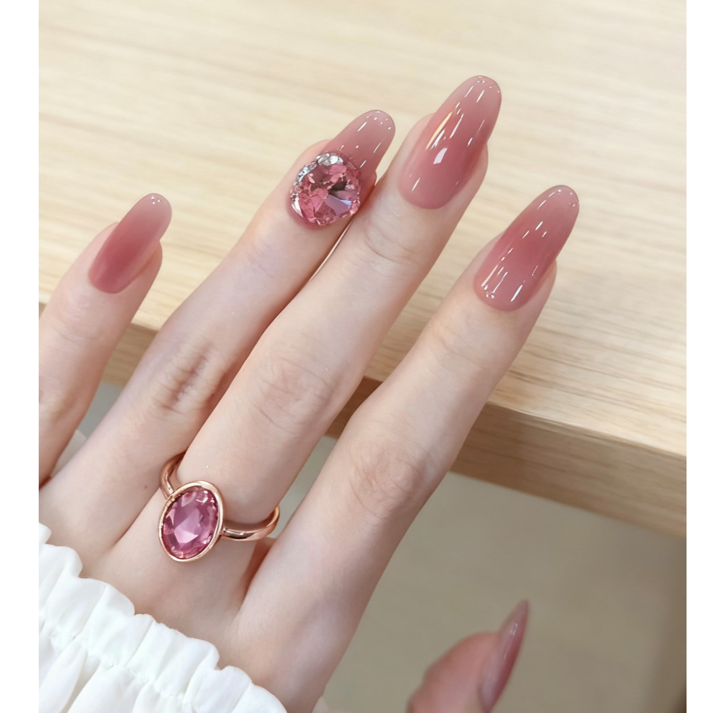 【乌梅子酱】手工穿戴甲美甲透色渐变堆钻重工细狗显白冰透红茶