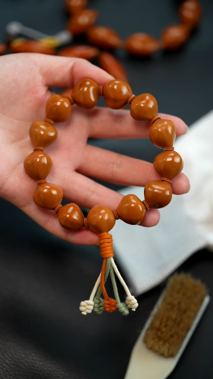 手串/手链橄榄核1.7精抛蜜桃 老油核