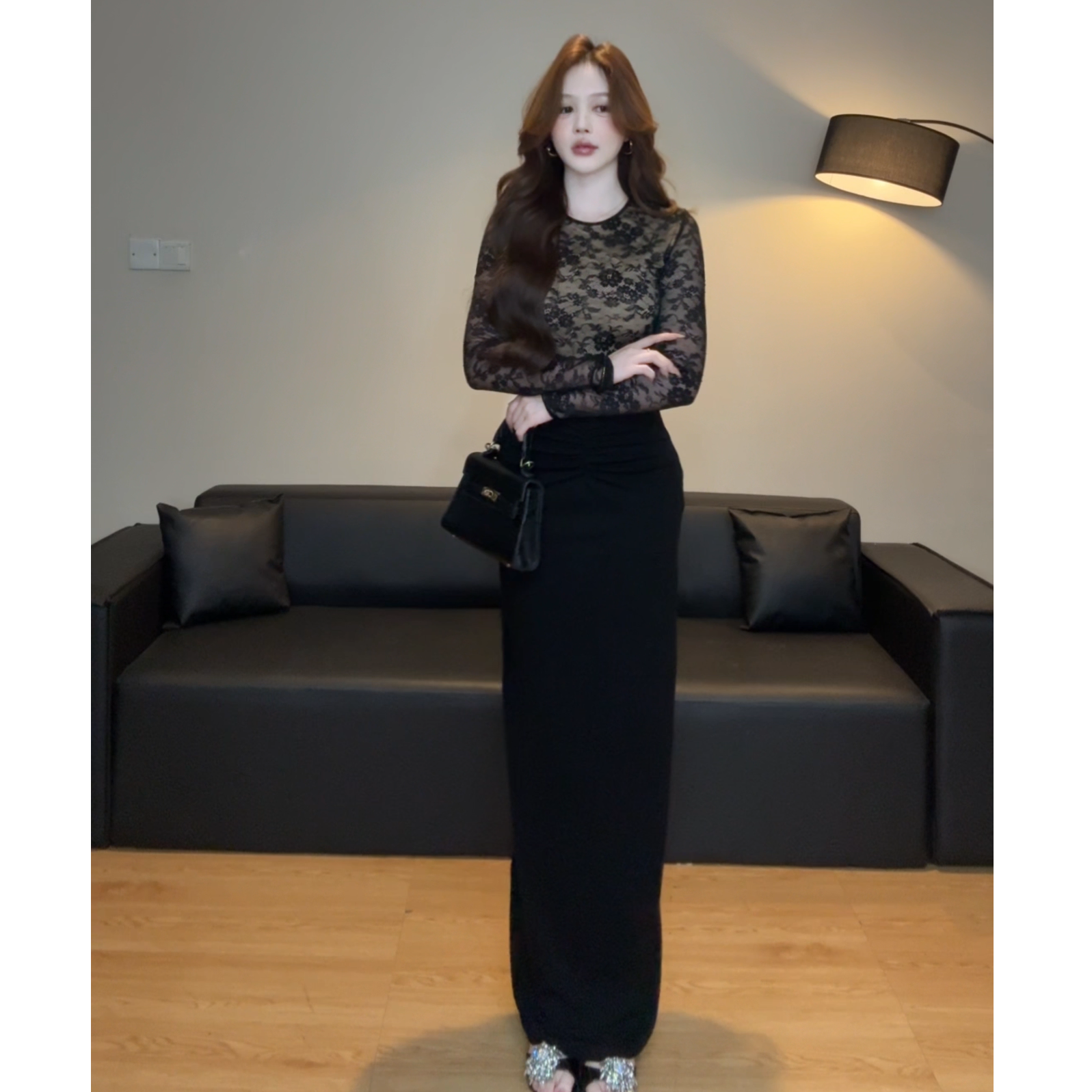 金南一 秋季连衣裙蕾丝长袖修身长裙