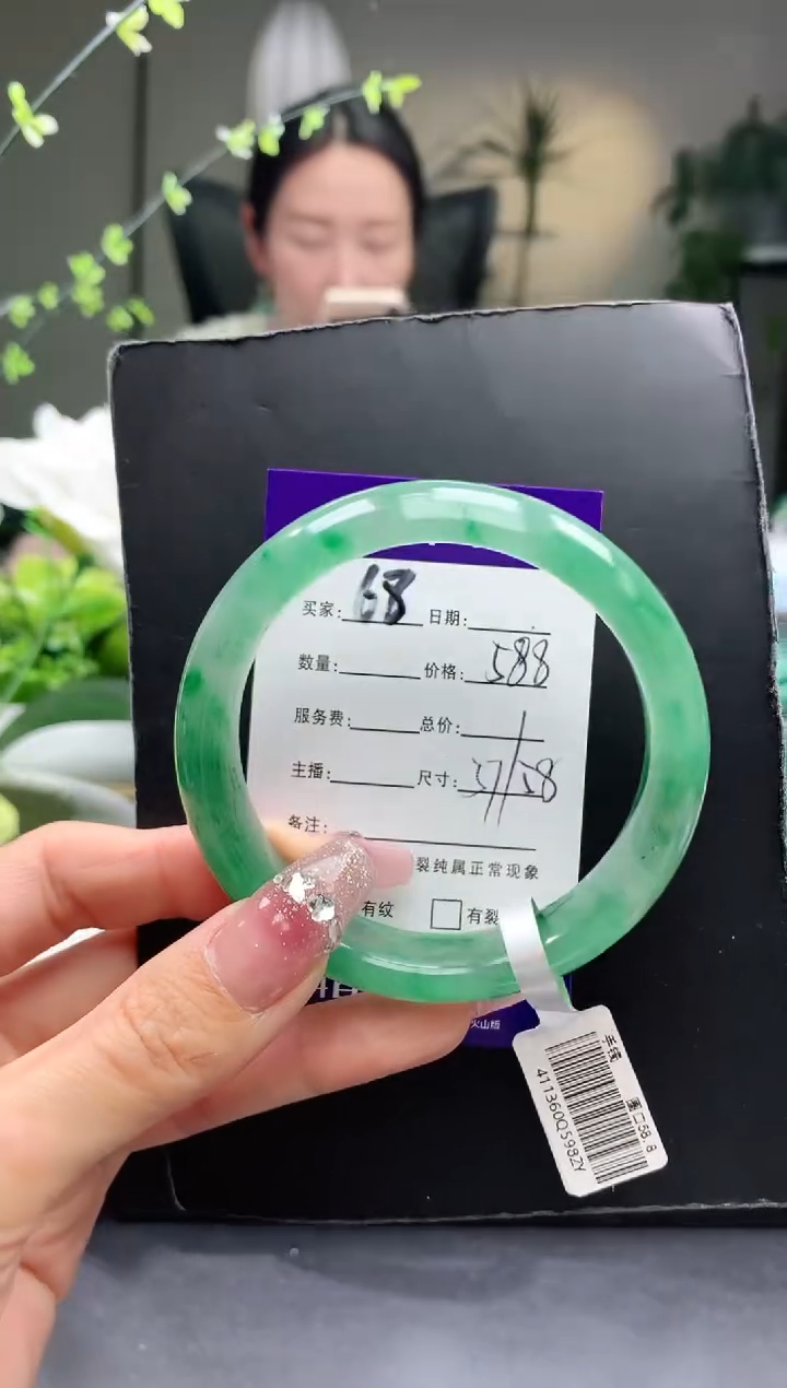 【闪购商品】石英质玉手镯未镶嵌68序号圈口57+