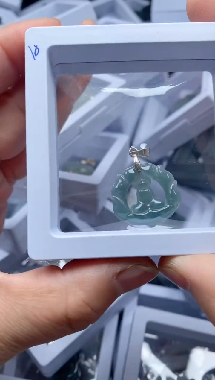 【闪购商品】翡翠吊坠(不含链)未镶嵌33488