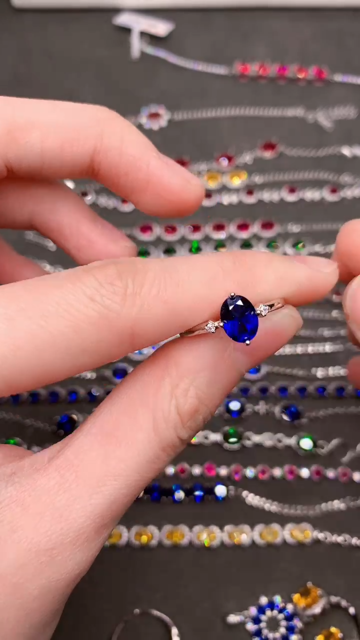 【闪购商品】蓝宝石戒指银S925镶嵌.......