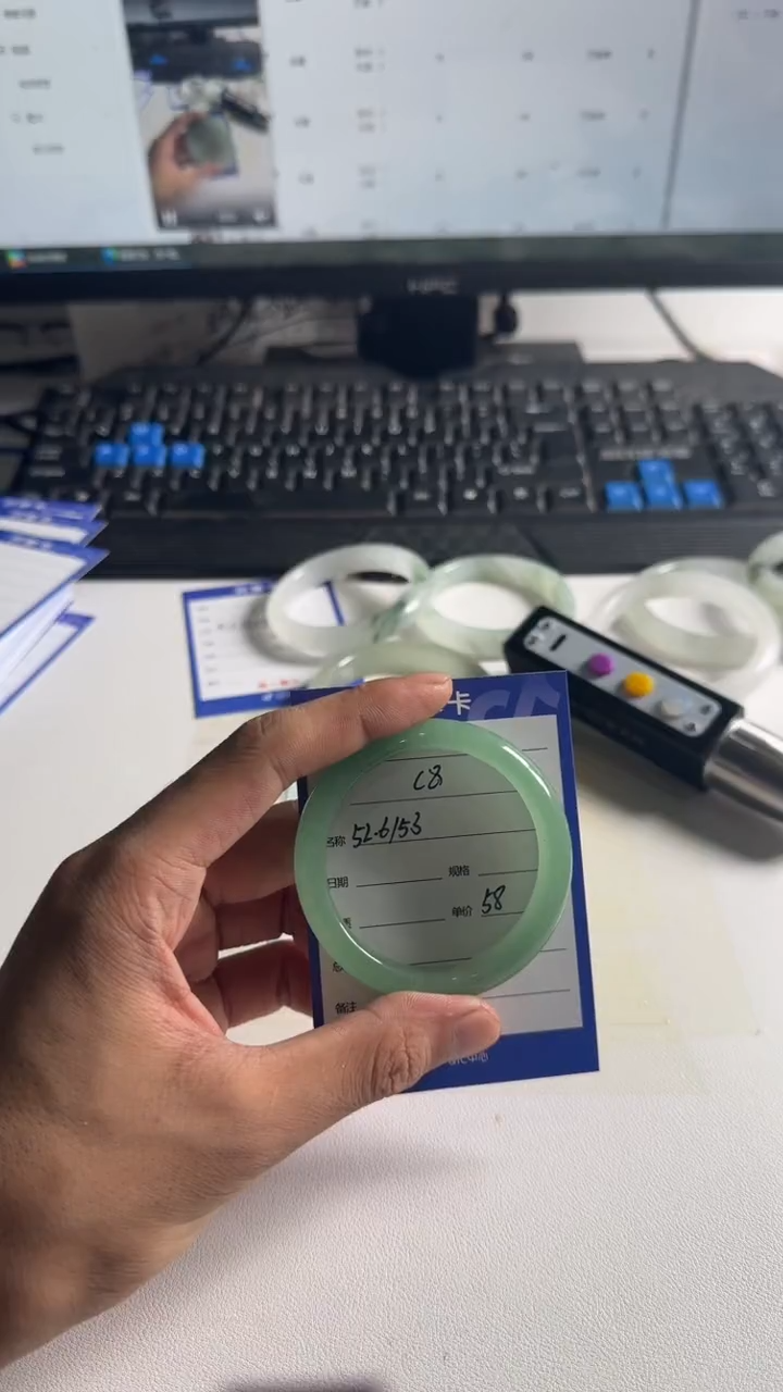 未镶嵌手镯石英质玉c8圈口52/53