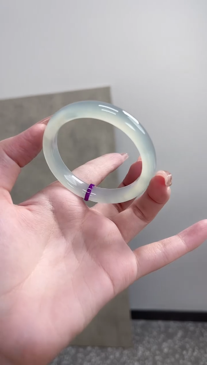 【闪购商品】玛瑙/玉髓手镯未镶嵌52圈 需要包容