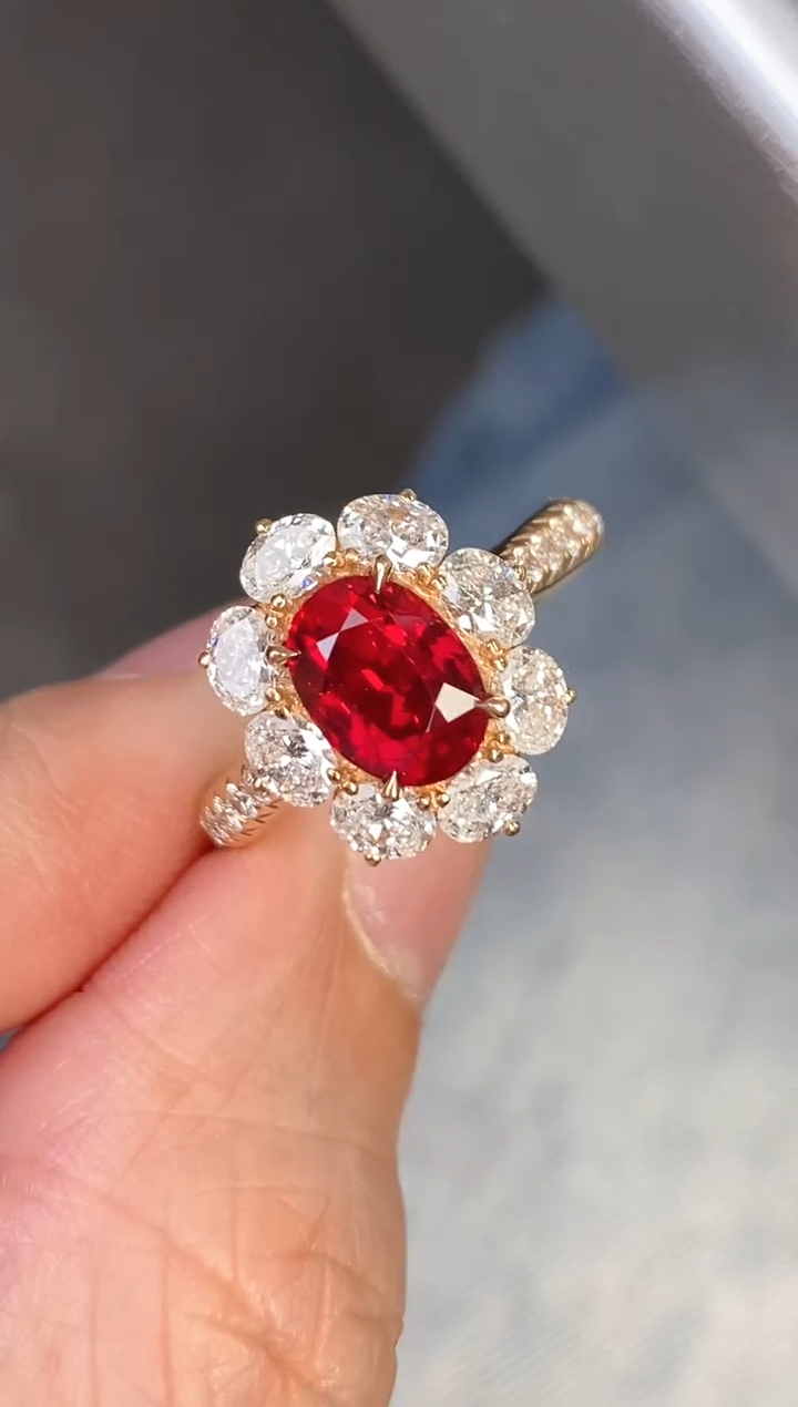 【闪购商品】红宝石戒指18K金镶嵌2.1ct/新年开工价