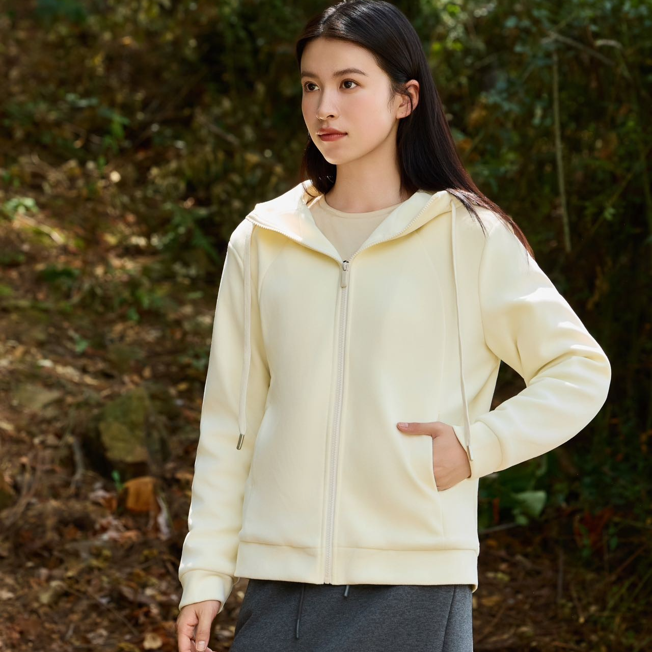 90白鸭绒加厚情侣款软壳磨毛防泼羽绒白金羽貂衣外套55889.ly