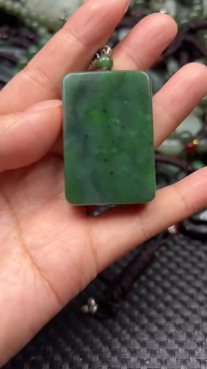 【闪购商品】和田玉颈饰未镶嵌.