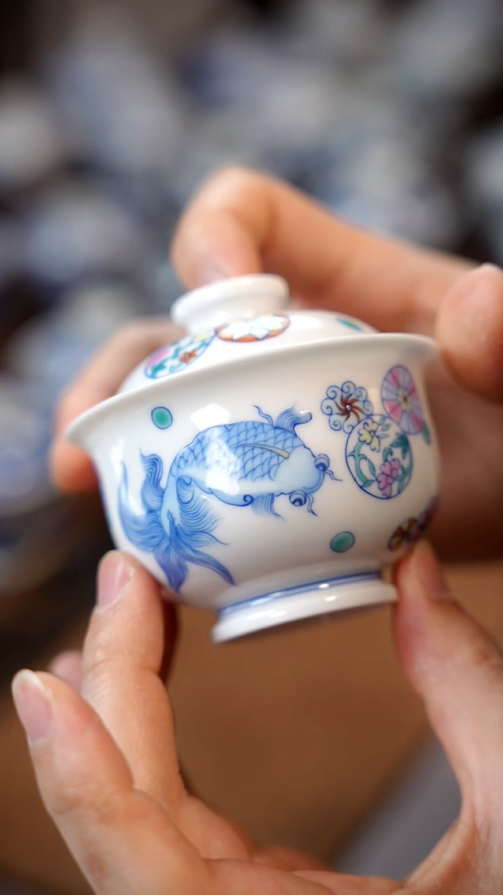 【闪购商品】皮球鱼盖碗11111111111