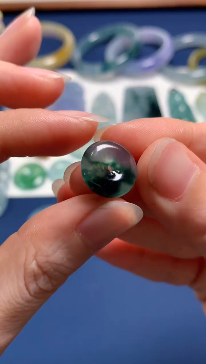 【闪购商品】定制翡翠未镶嵌1018532285