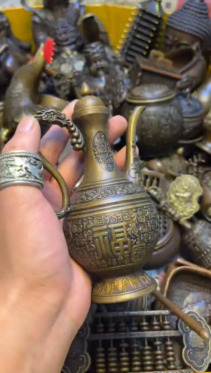 精美铜器，点击下单