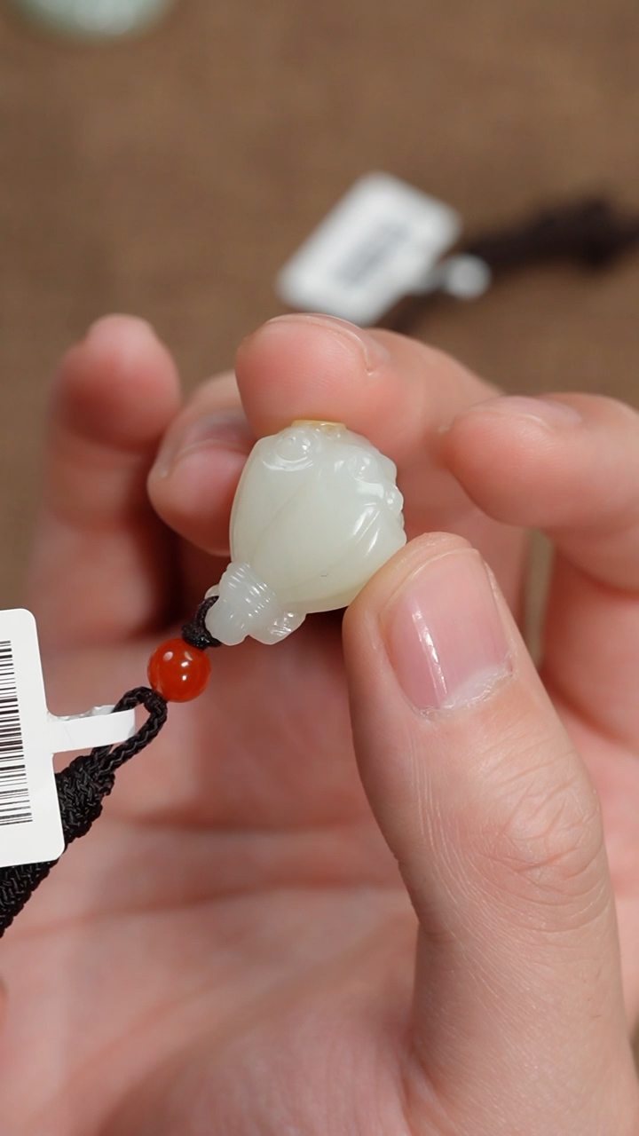 【闪购商品】和田玉颈饰未镶嵌0