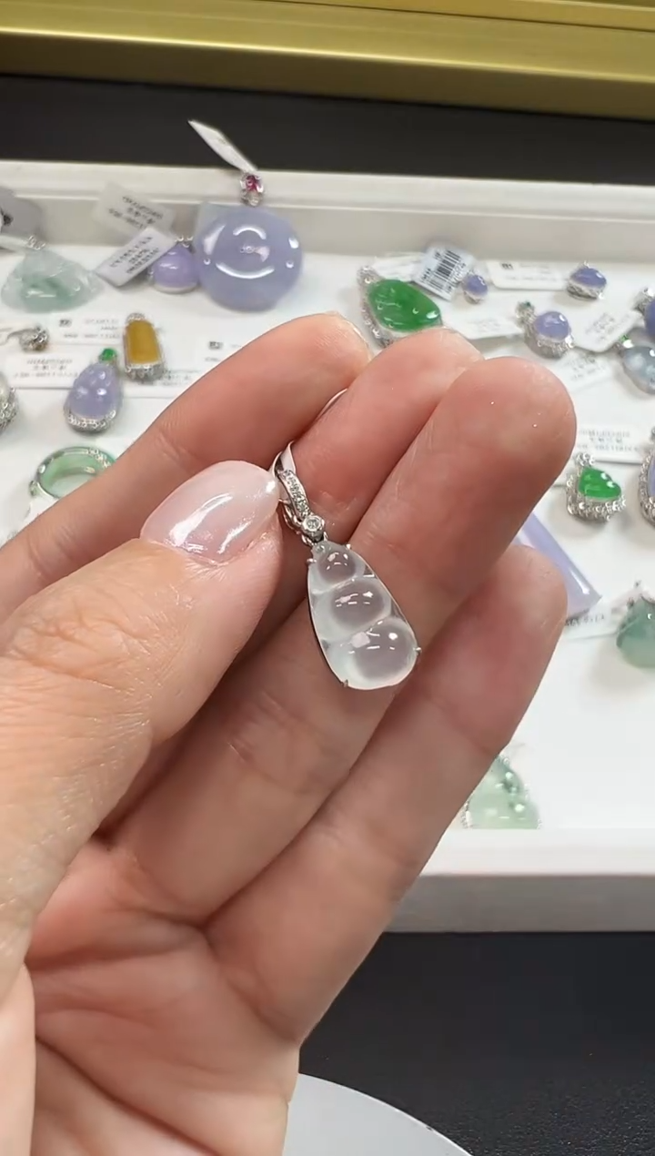 颈饰18K金镶嵌翡翠KXLJ1206-065