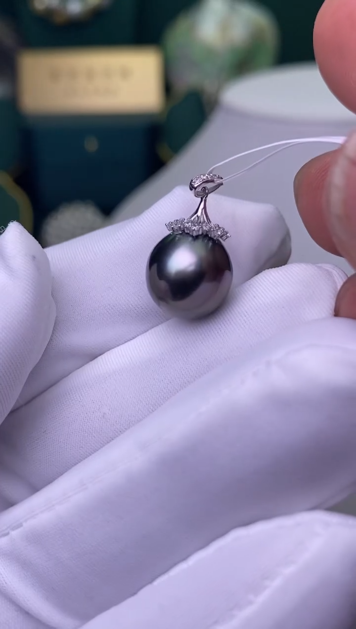 【闪购商品】海水珍珠颈饰18K金镶嵌1