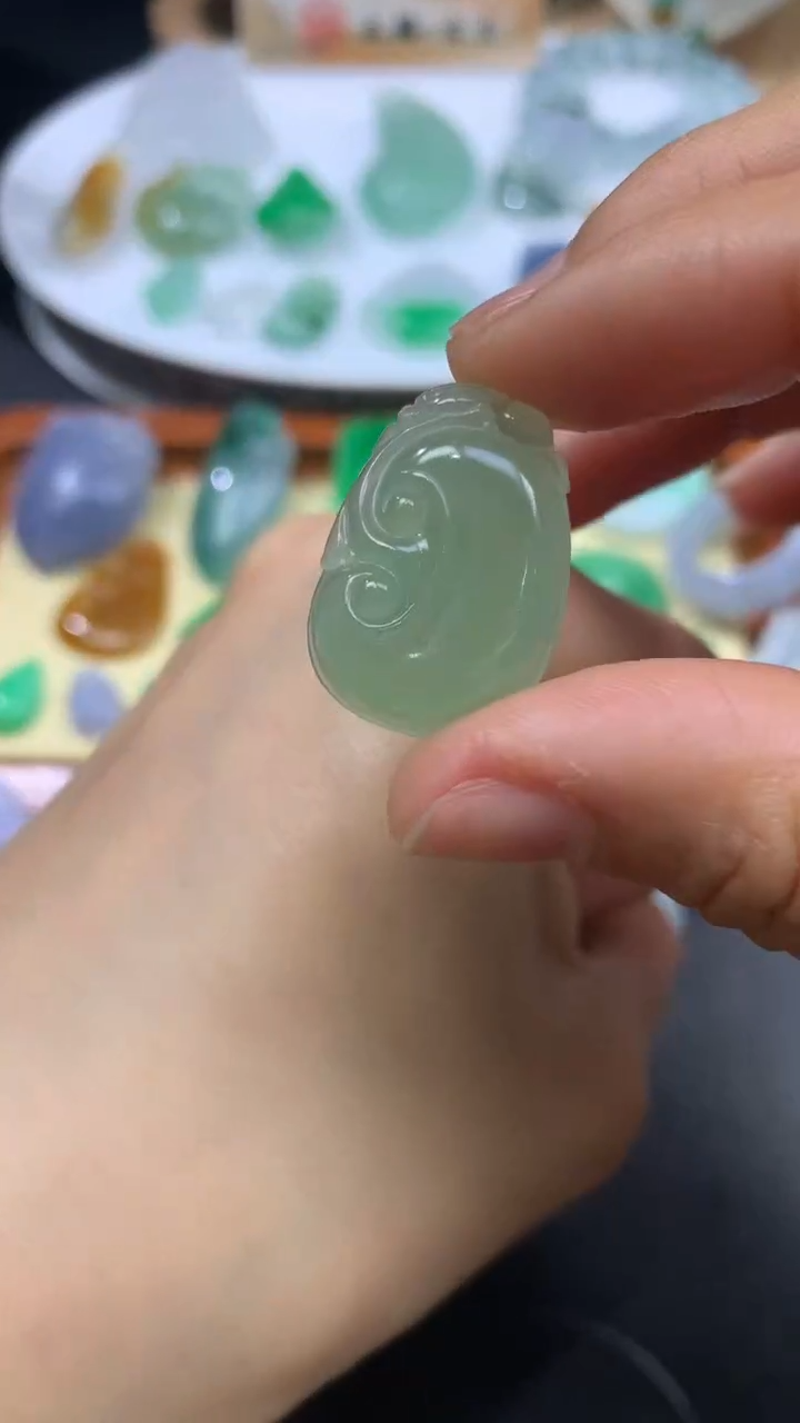 【闪购商品】定制翡翠未镶嵌翡翠