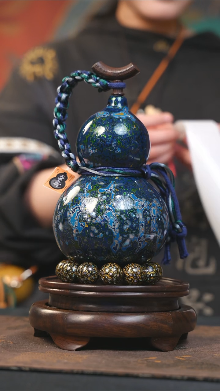 【闪购商品】YU146漆艺酒葫芦不包手串及旋转底座