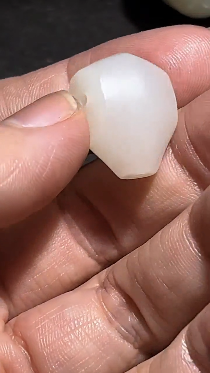 颈饰未镶嵌和田玉pz1225-80三通吊坠