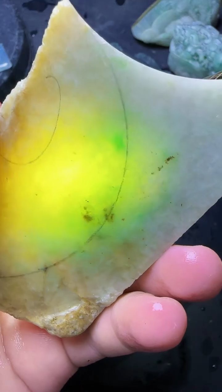 【闪购商品】翡翠颈饰未镶嵌114翡翠