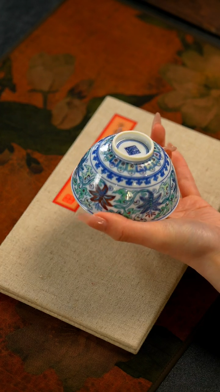 【闪购商品】瓷片             涂杏花