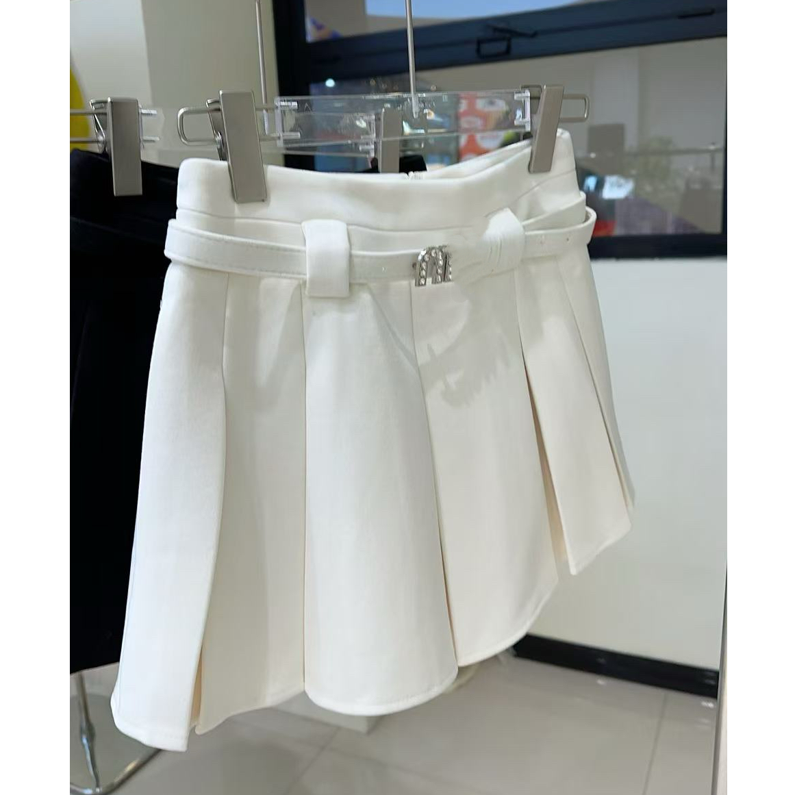 【春歌】秋冬新款简约高腰显瘦百搭时尚纯色A字包臀百褶短裙气质