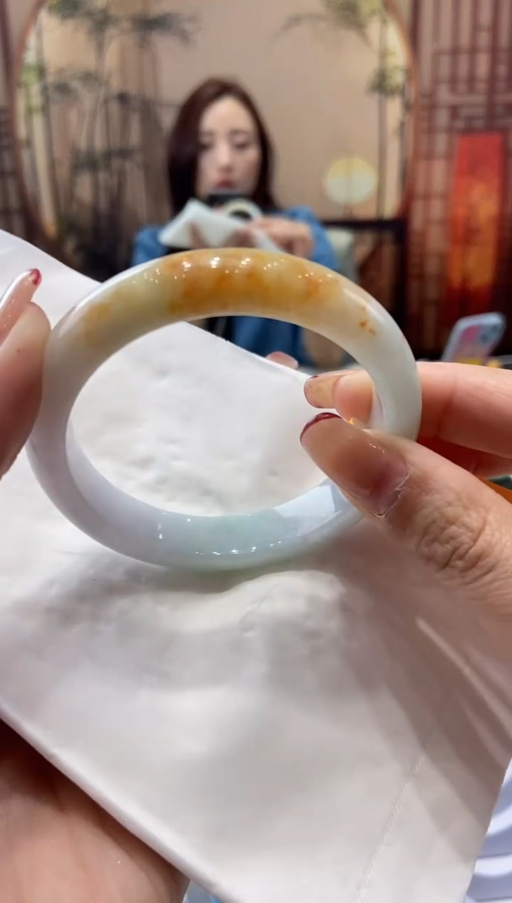 【闪购商品】翡翠手镯未镶嵌000010465