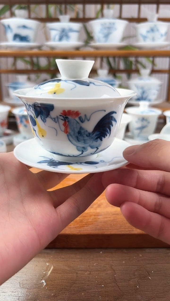 微瑕公鸡180ml三才盖碗