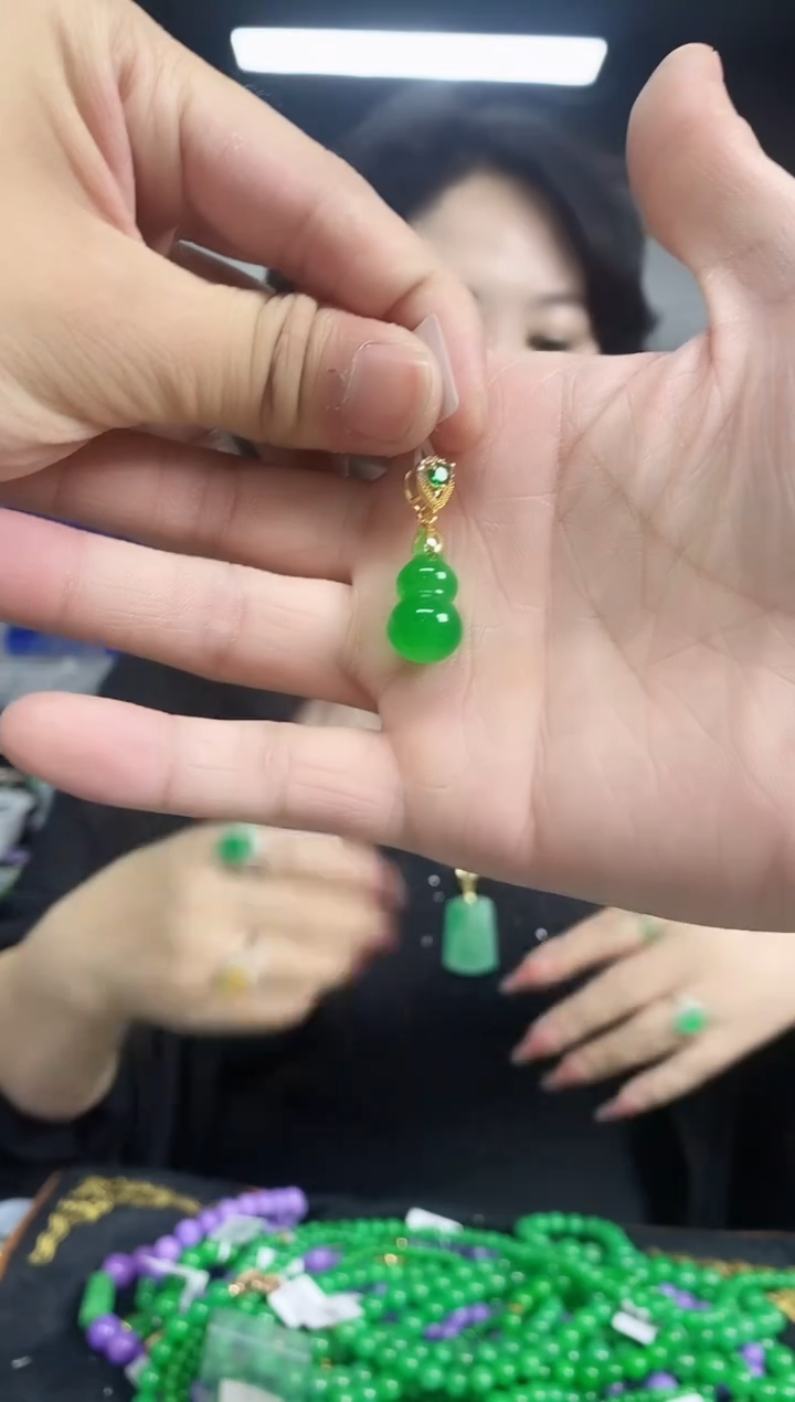 翡翠未镶嵌吊坠(不含链)闪购链接 多样性发其一颜色微差