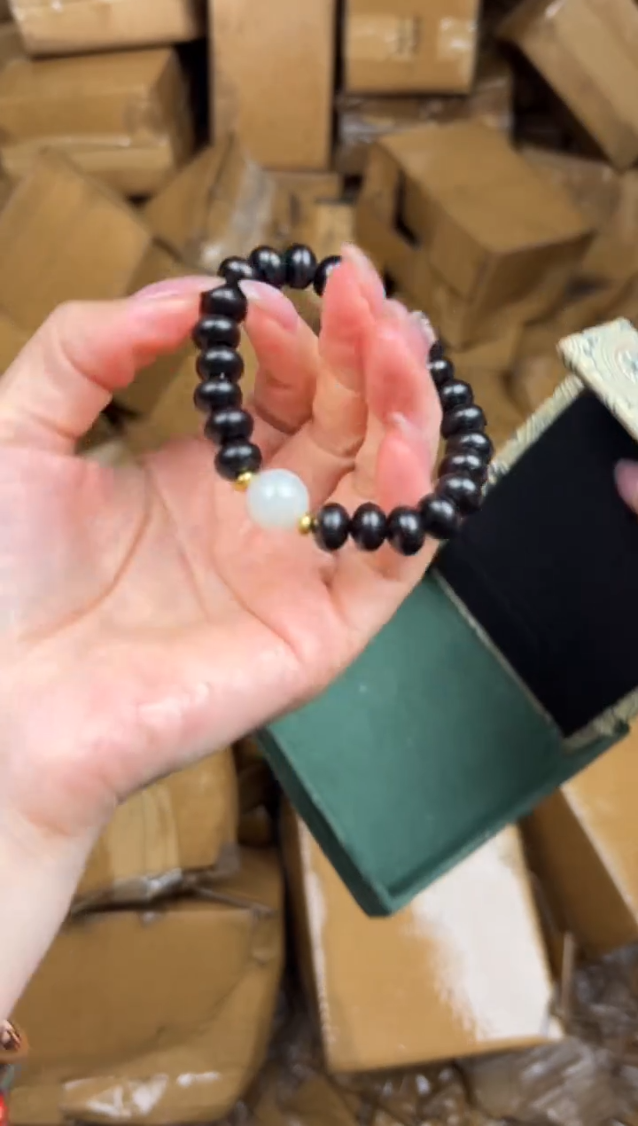 大檀精品手串《无礼盒》