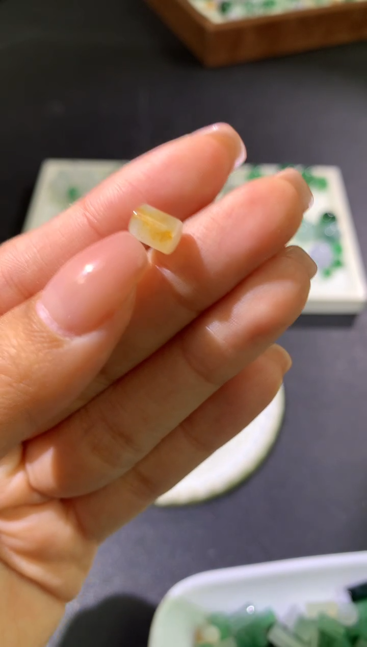 【闪购商品】定制翡翠未镶嵌珠11