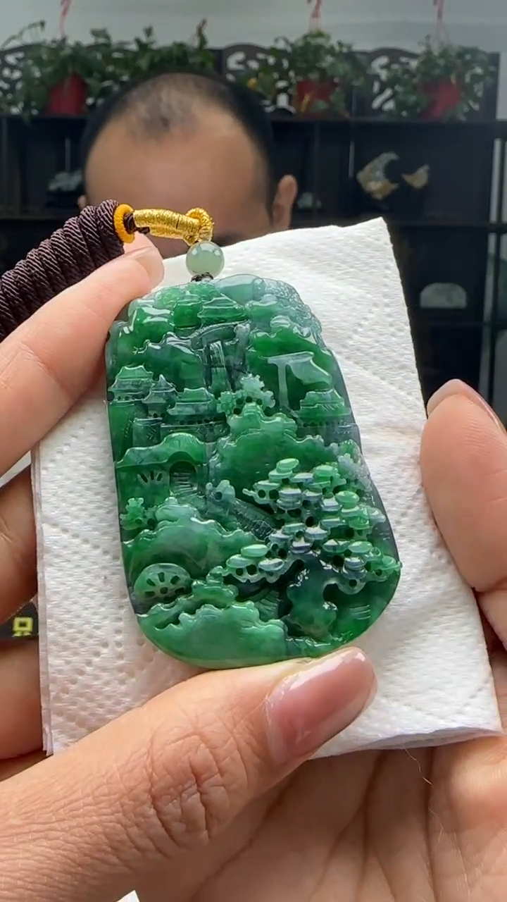 【闪购商品】翡翠颈饰未镶嵌天然翡翠A货吊坠