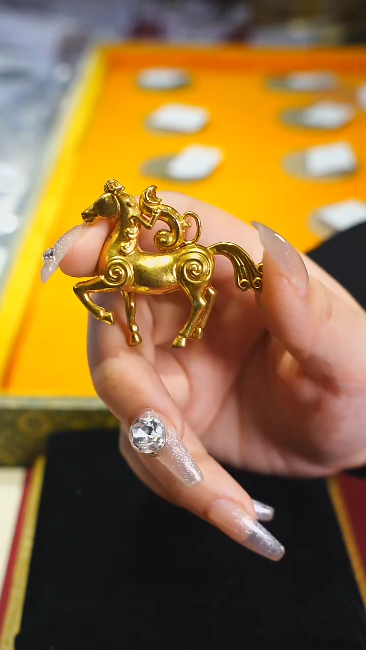 【闪购商品】铜马上封侯铜鎏金/2037