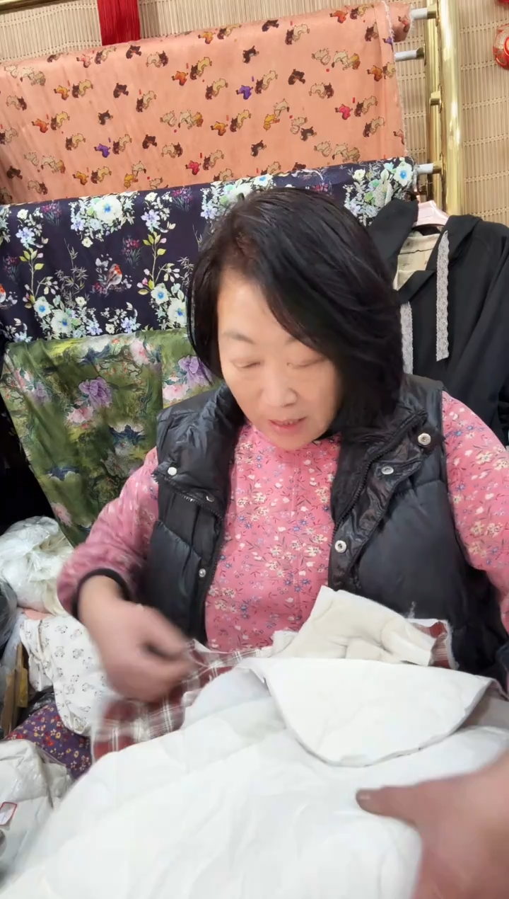 处理尾货棉上衣裁片白色3残后片+顺前片