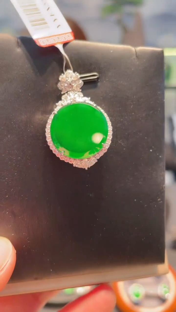 【闪购商品】翡翠颈饰18K金镶嵌A52天然A货翡翠