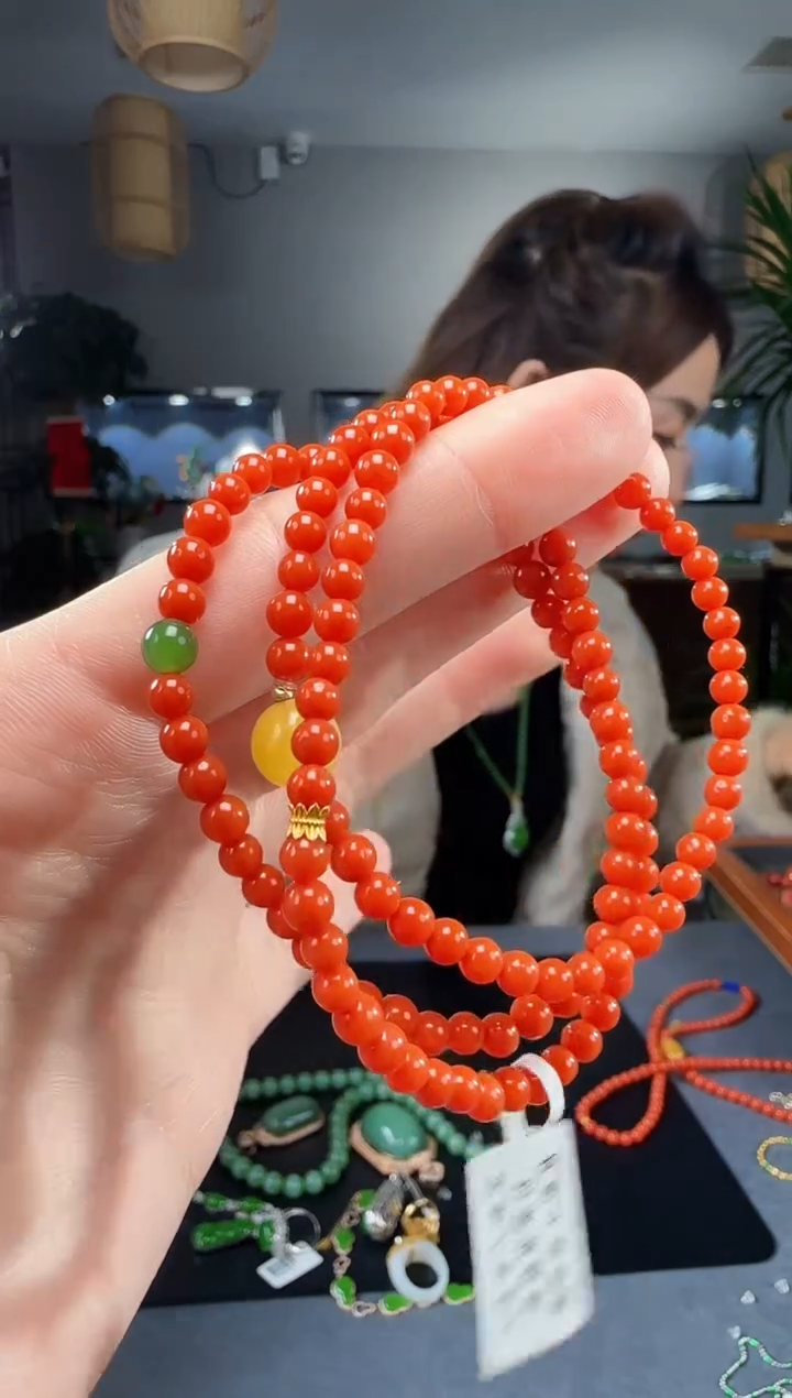 【闪购商品】南红玛瑙未镶嵌颈饰1
