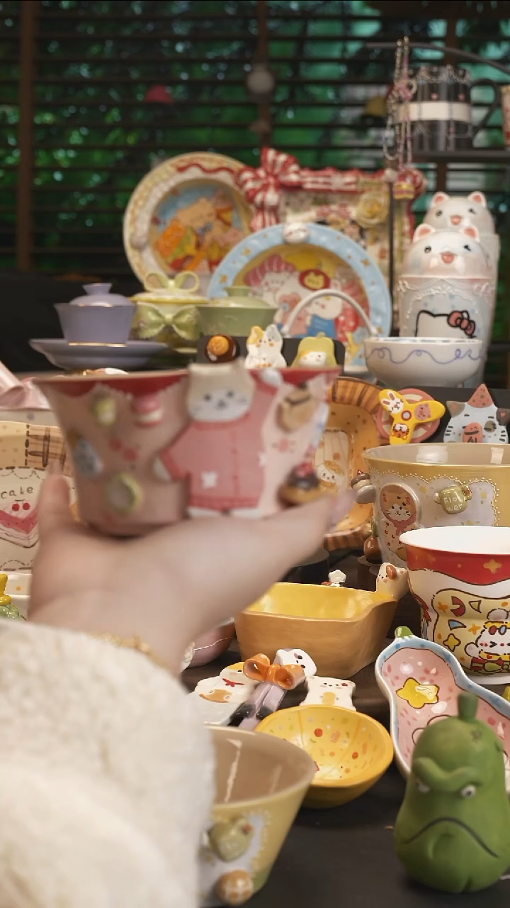 小****宝【原创设计】成都手绘陶瓷